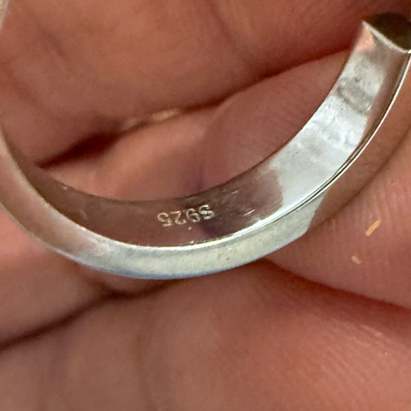 Sterling Silver Moissanite Women's Ring/Band - Picture 3 of 3